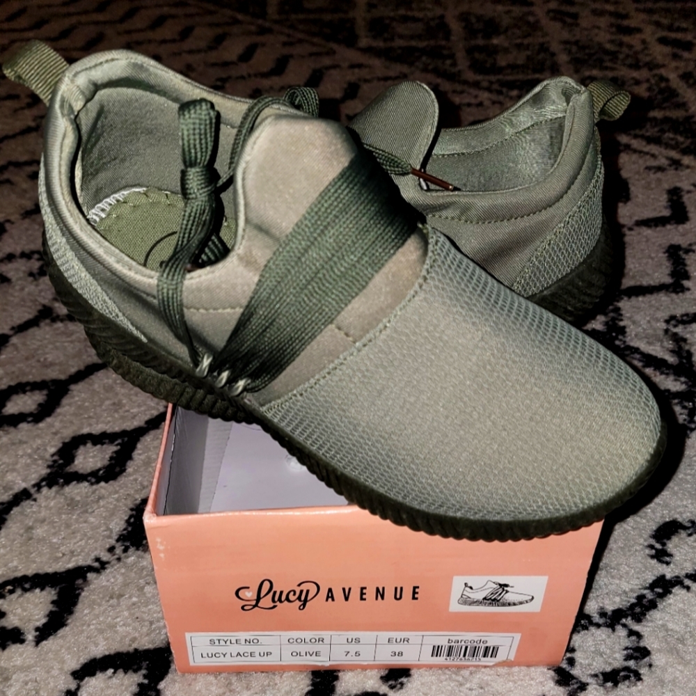 Women shoes